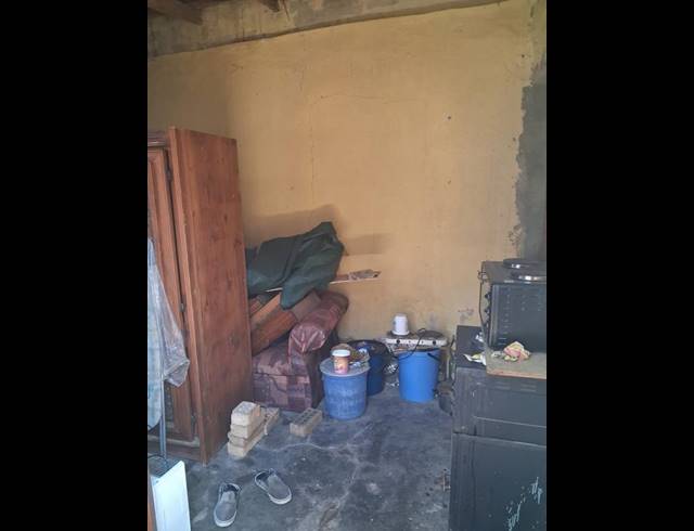 1 BEDROOM HOUSE FOR SALE IN JABAVU